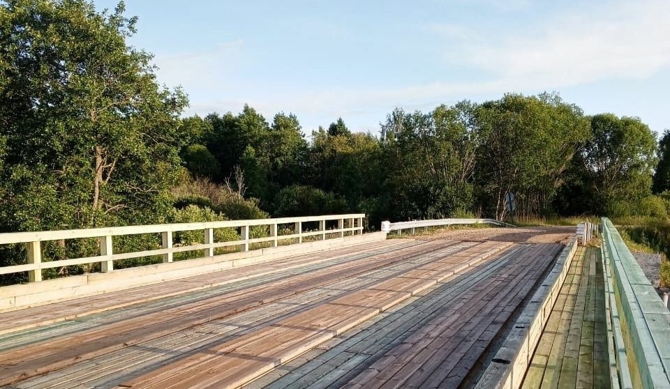 В Новгородской области отремонтировали мост через реку Кушавера