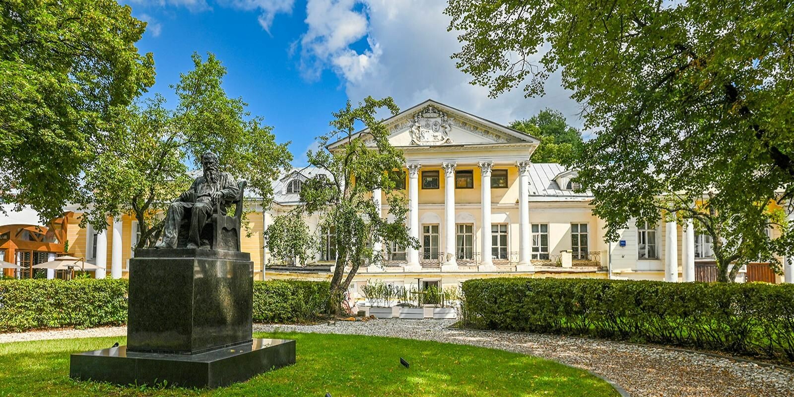 В Москве отреставрируют главный дом усадьбы Соллогуба