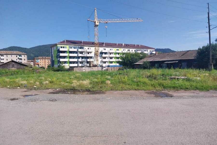 В Хакасии граждан переселяют в новое жилье с трудом