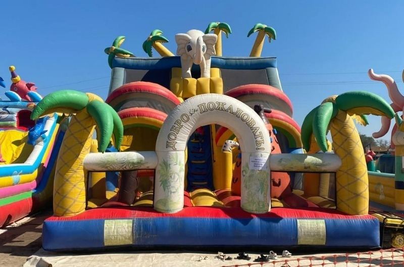 В Астраханской области обнаружили опасный детский батут