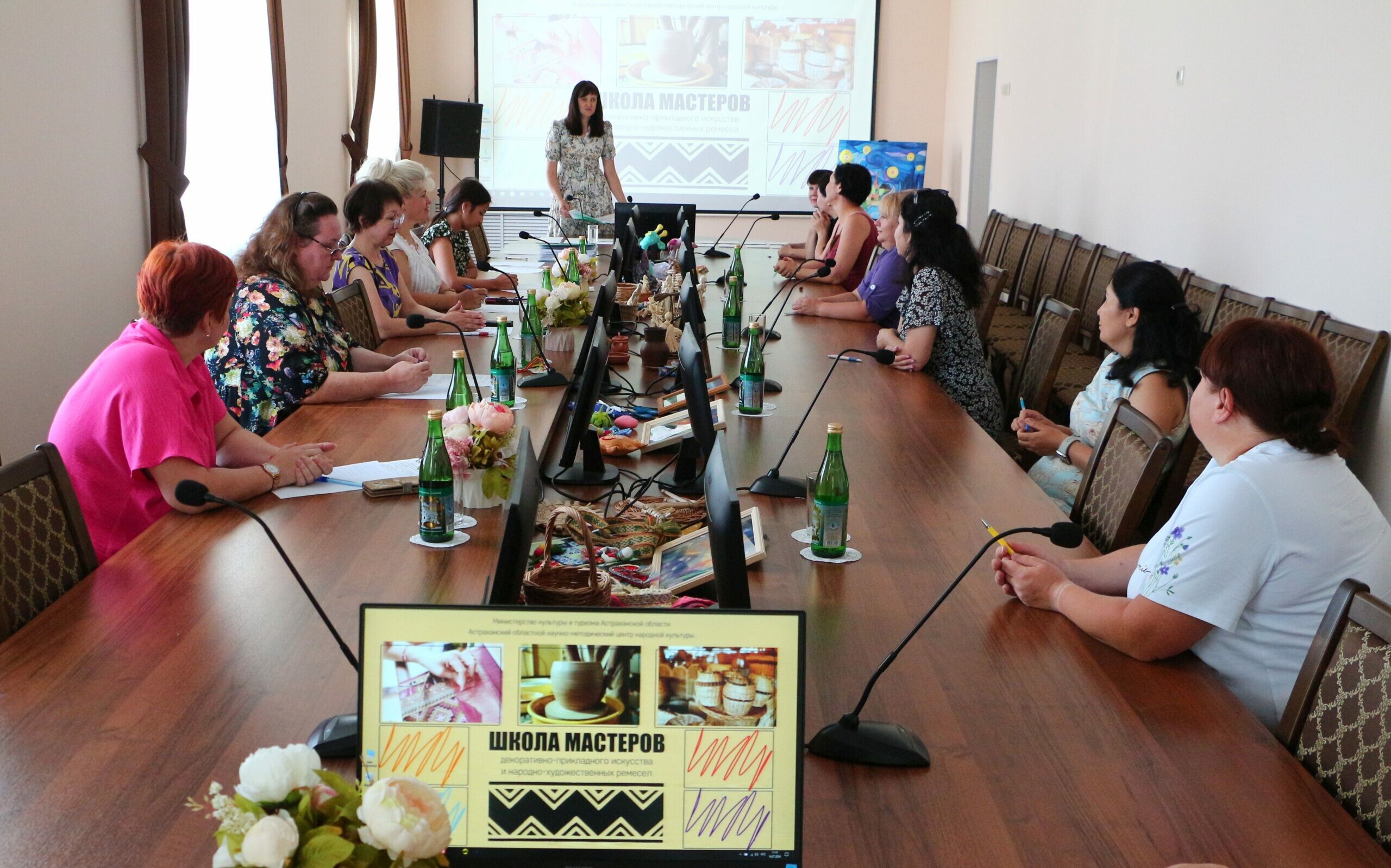 Выпускники школы ремесел в Астрахани прошли аттестацию 