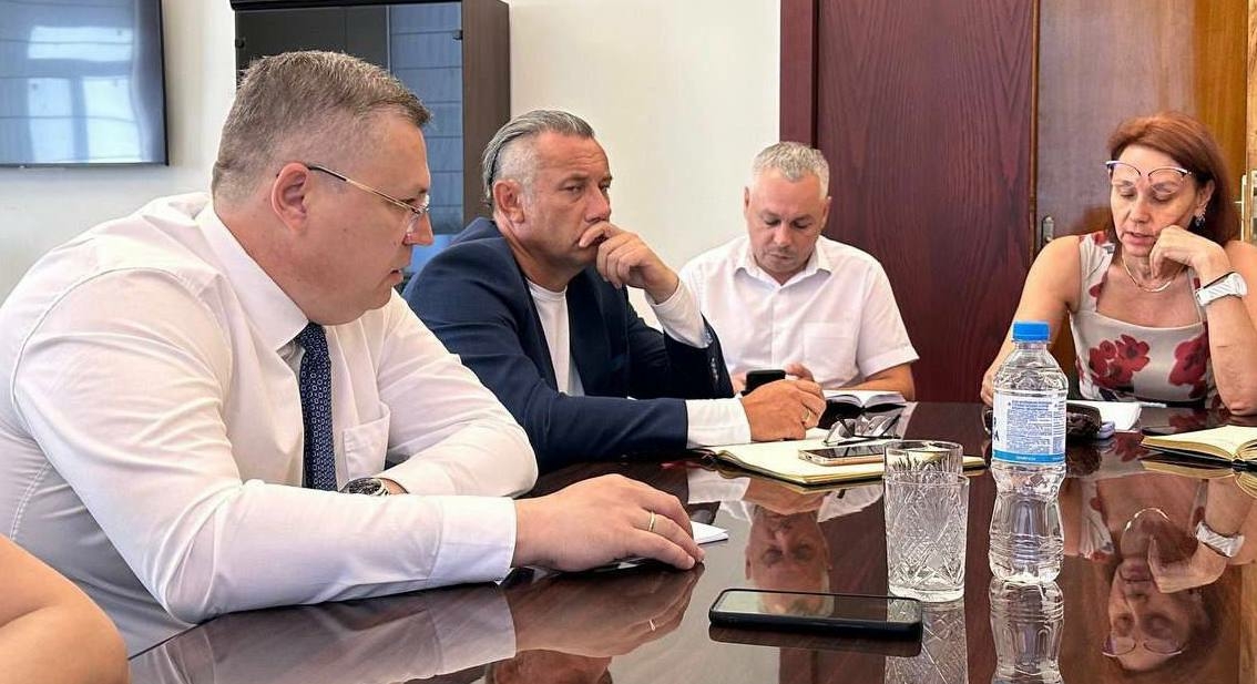 Астраханцы рассказали властям о проблемах во время «Прямой связи»