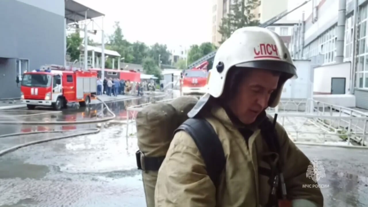 В Екатеринбурге произошел пожар на территории НПО автоматики