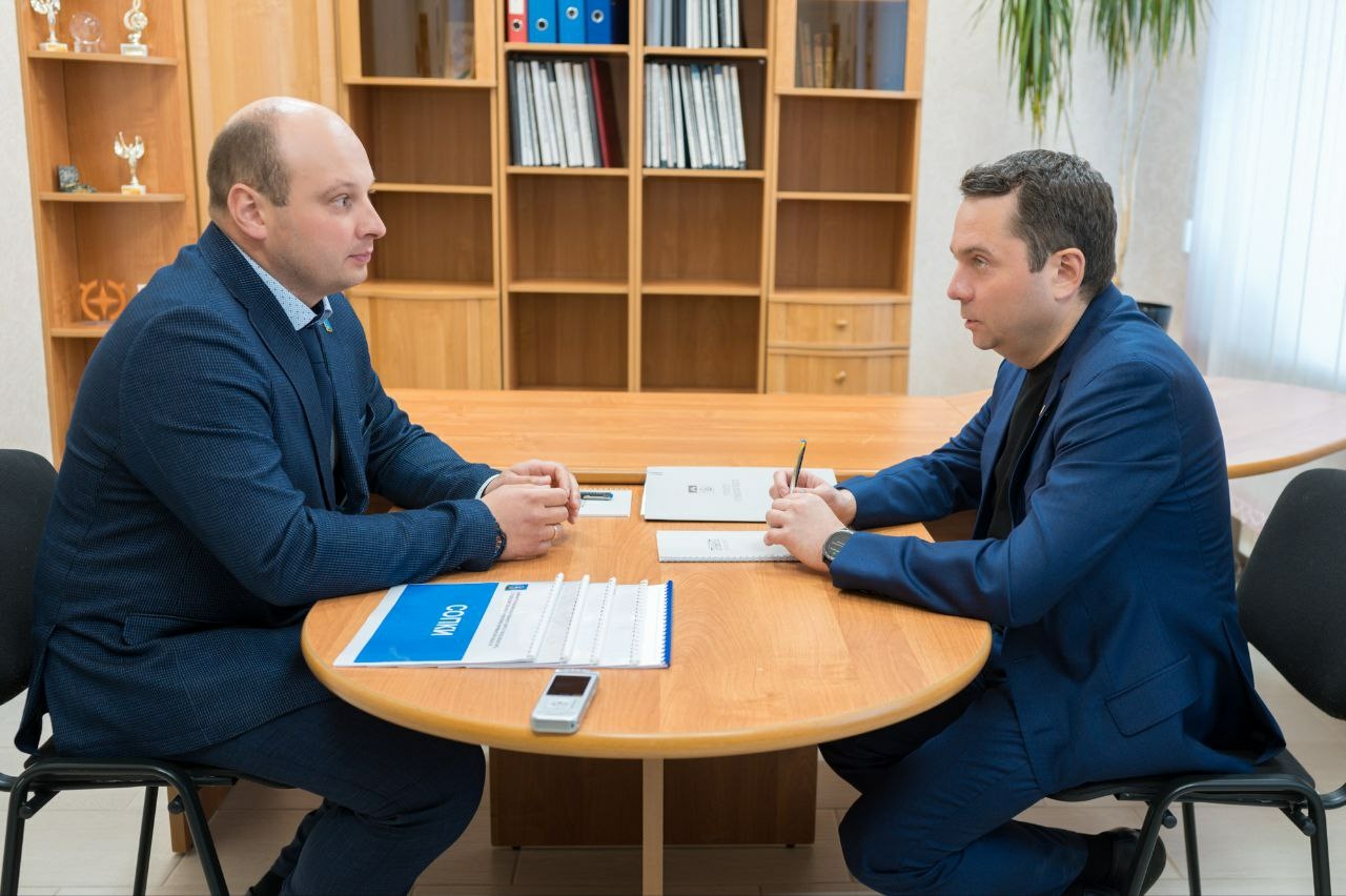 Губернатор Андрей Чибис провел встречу с главой Оленегорска Сергеем Пашинским