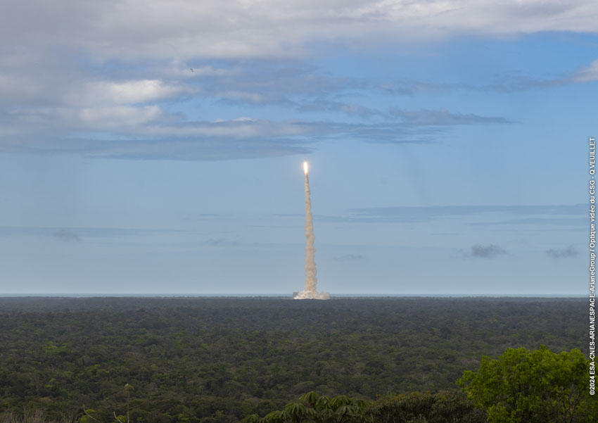Французская ракета Ariane 6 создала «Космическую медузу» в небе над Тверью