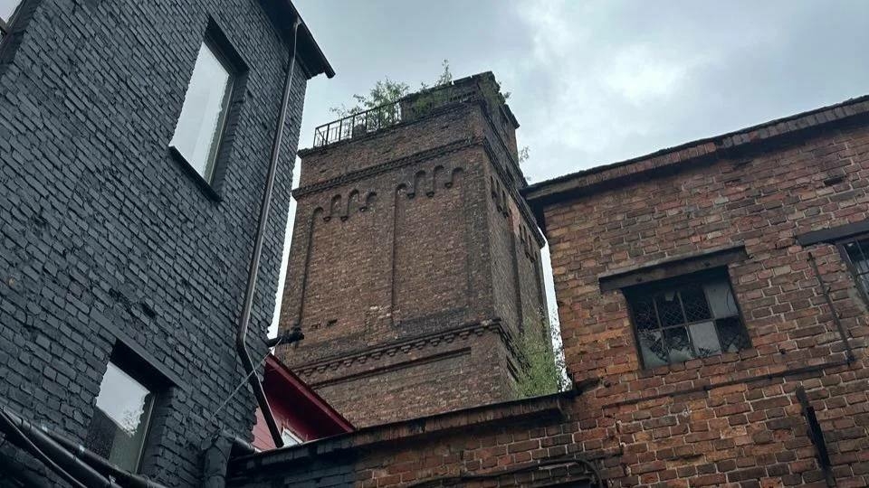 В Петербурге башне завода «Ригель» подарят новую жизнь: застройщик пошел навстречу активистам
