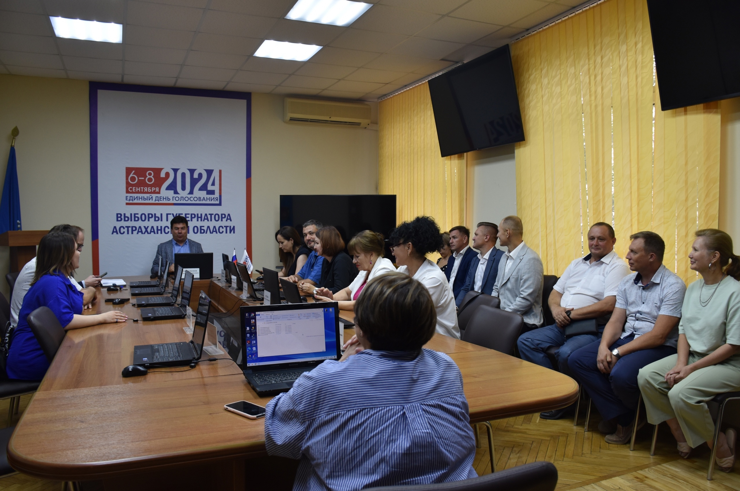 В Астраханской области зарегистрировали четыре кандидата на пост губернатора