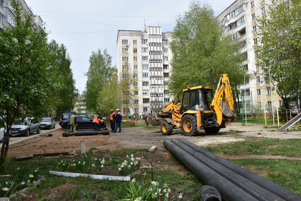 В Костроме ликвидируют дефекты на 11 участках теплосетей