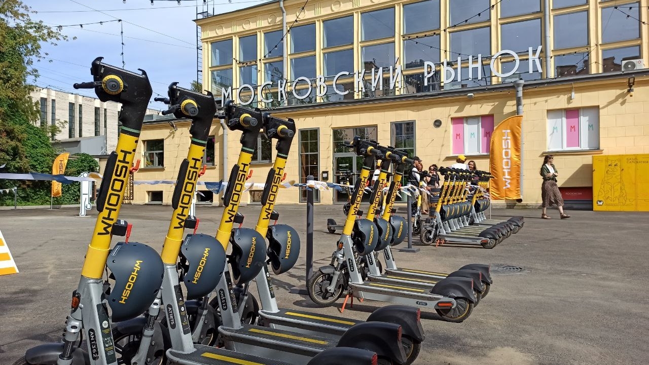 В Петербурге открыли школу вождения электросамокатов