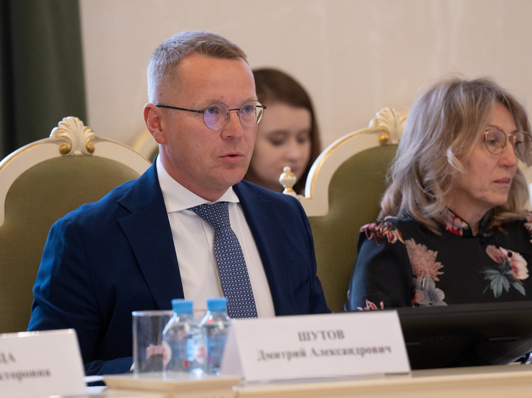 Глава петербургского Фонда капремонта ушел в отставку