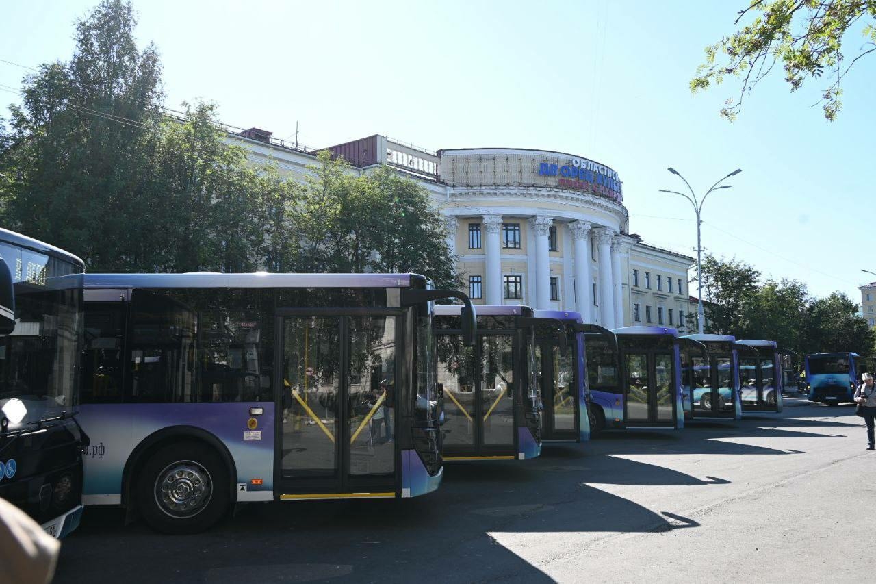 Новые троллейбусы и автобусы выйдут на мурманские маршруты