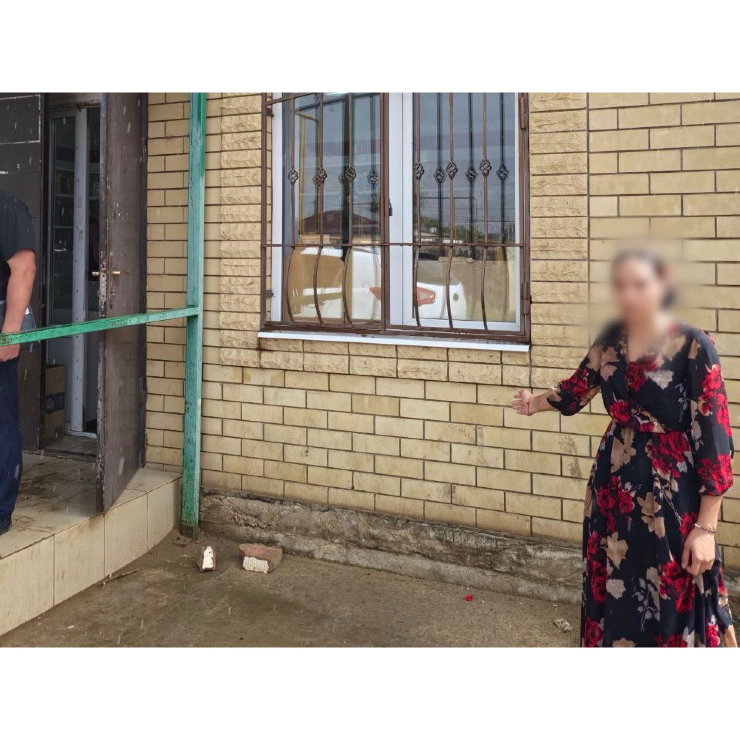 В Астрахани мошенница обманывала многодетных матерей