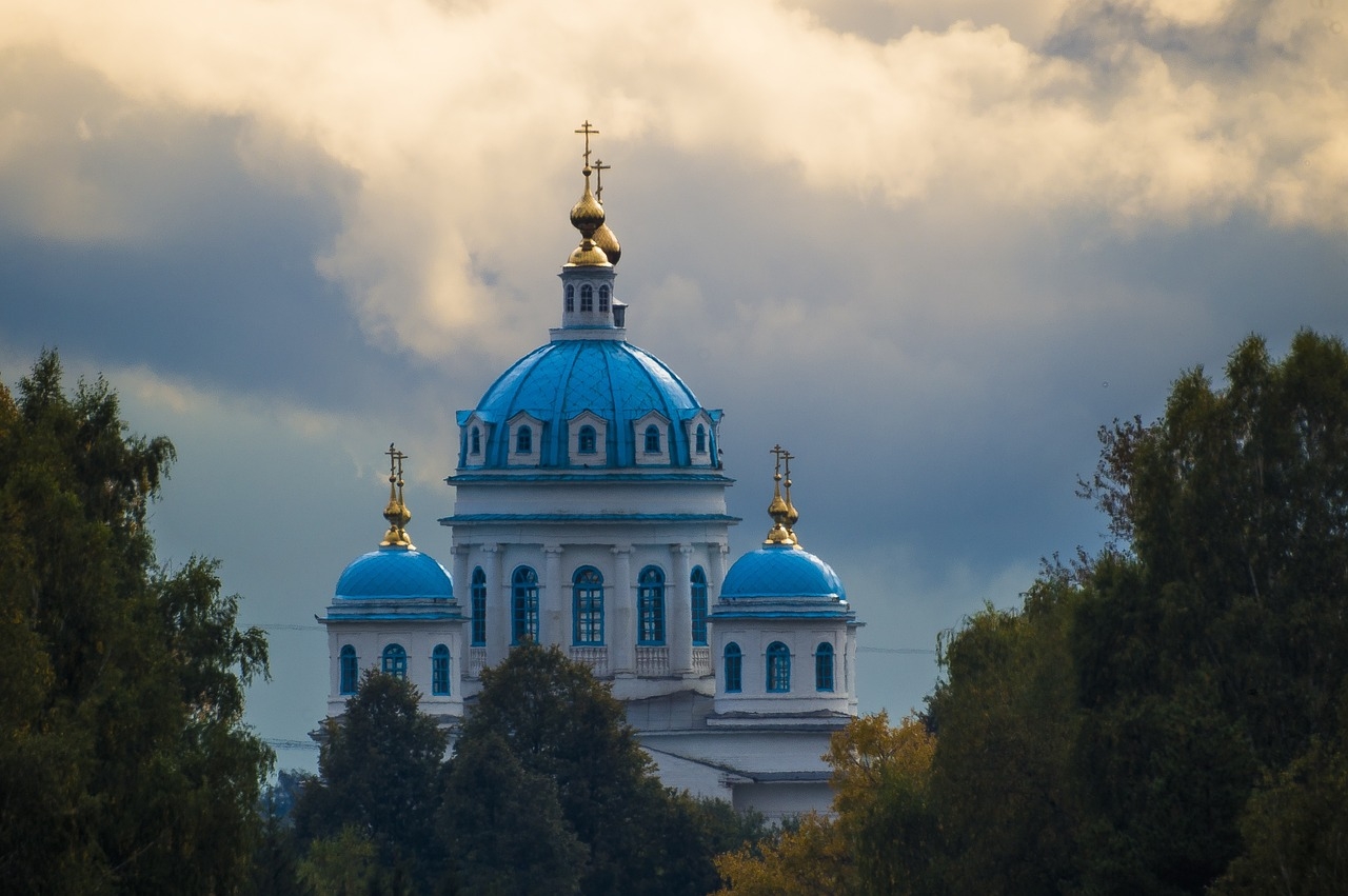 Кубанцы встретят Пасху с огнем, куличами и старинными обрядами