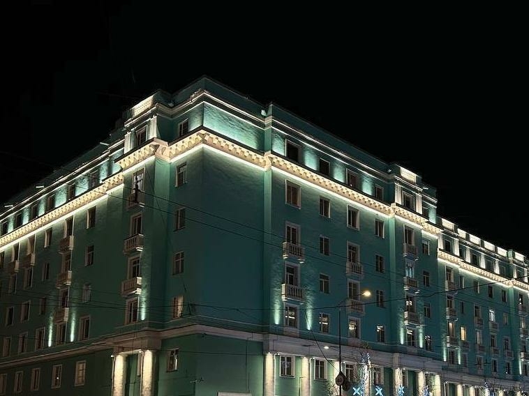 В мурманских городах продолжится монтаж архитектурных подсветок