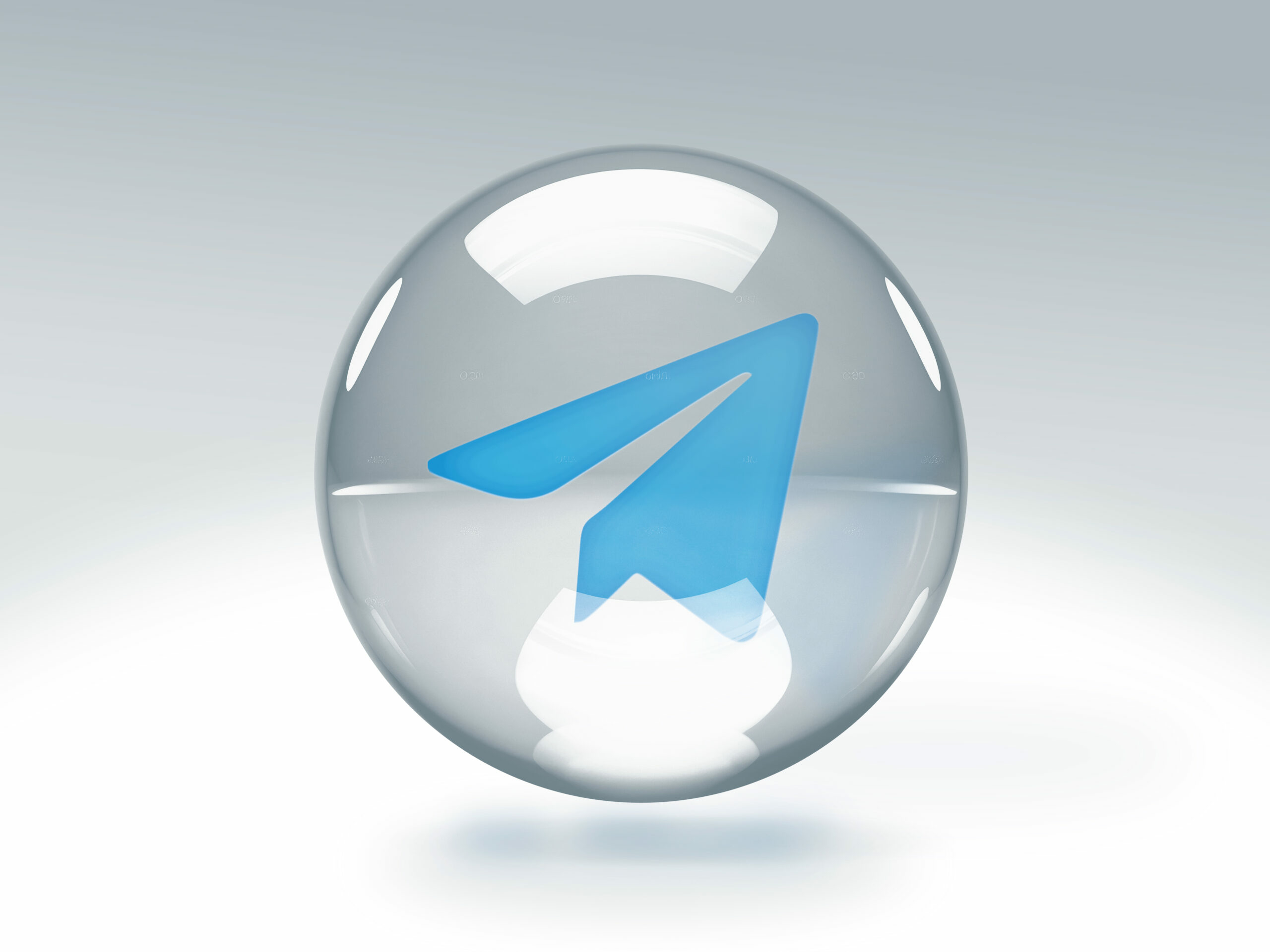 Кремль отказался удалять переписки в Telegram после ареста Павла Дурова