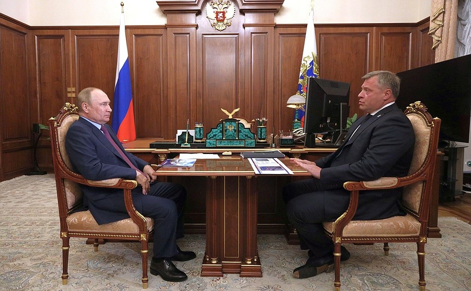 Владимир Путин встретится с губернатором Астраханской области 
