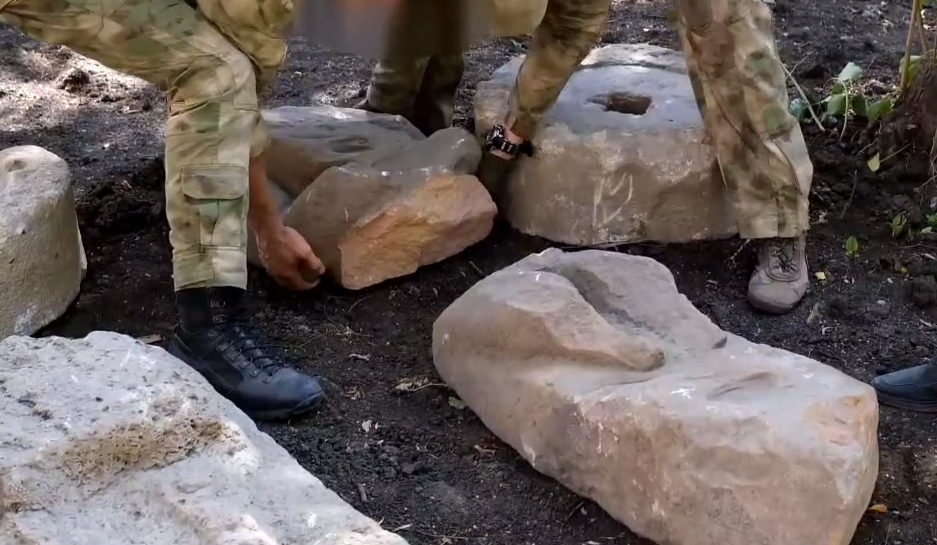 В ДНР обнаружили многовековые артефакты