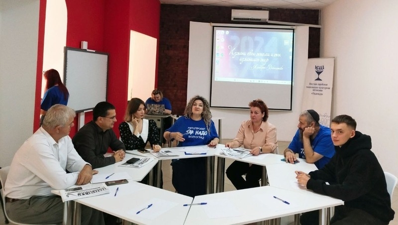 Участники круглого стола обсудили меры поддержки добровольчества в Астрахани
