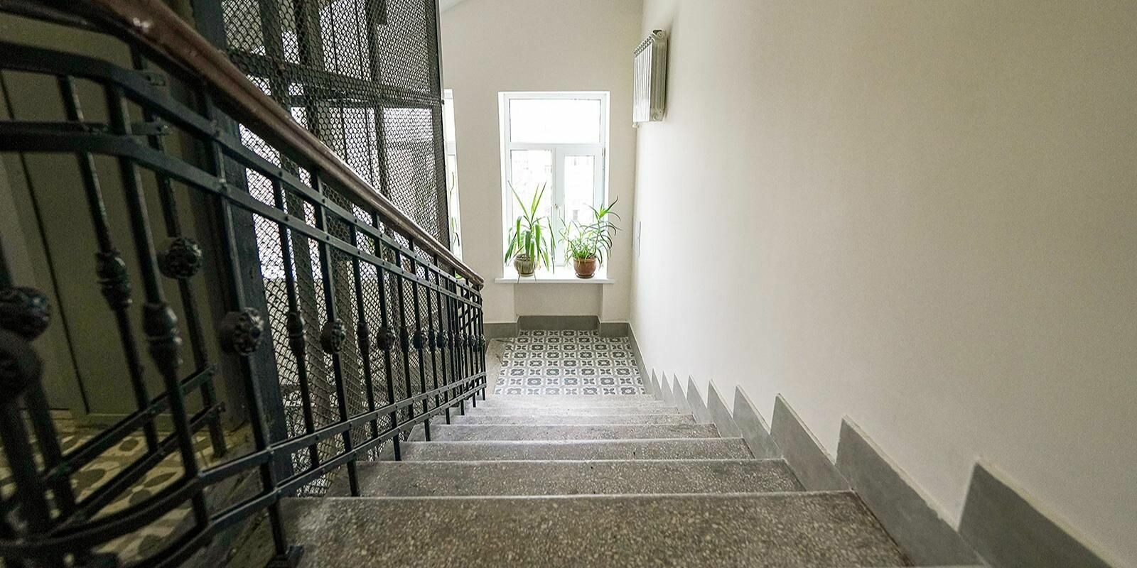 Почти 15 тысяч подъездов отремонтировали в Москве в этом году