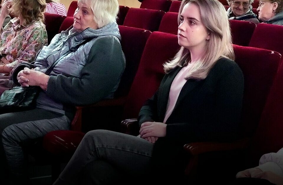 Глава муниципалитета Молодняков провел встречу с местными жителями