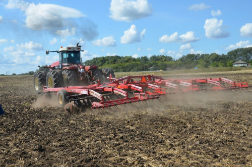 Осенняя посевная стартовала на Дону
