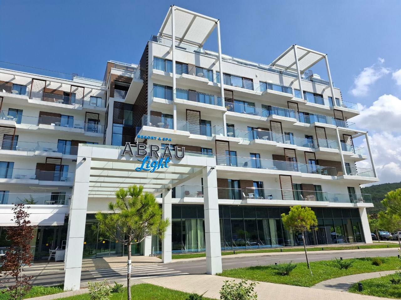 Кубанский отель «Abrau Light Resort & Spa» ускорил процесс подготовки номеров к заезду гостей