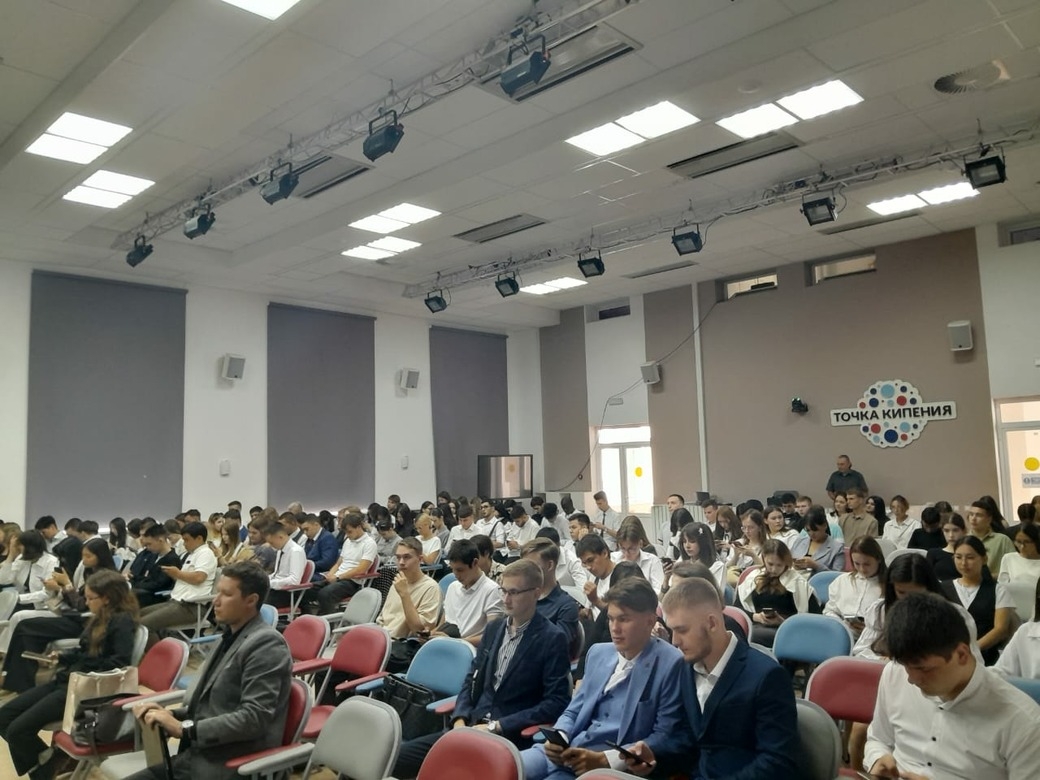 Астраханских студентов попросили не распространять экстремистские настроения