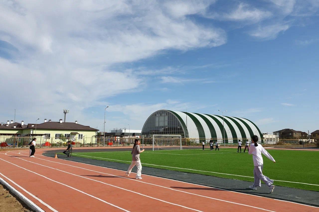 В Астраханской области открыли «умную» спортплощадку