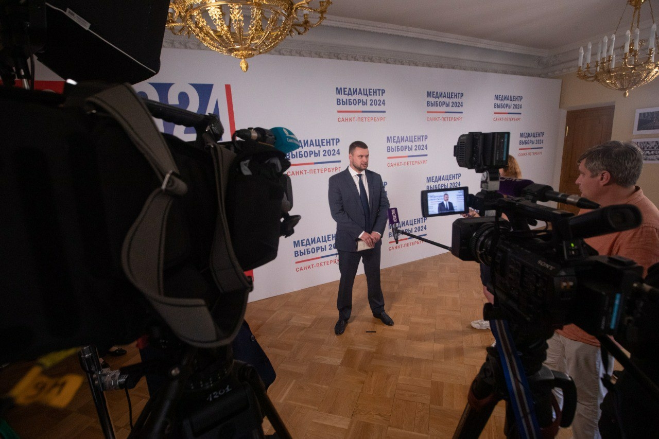 В Санкт-Петербурге продолжается второй день голосования