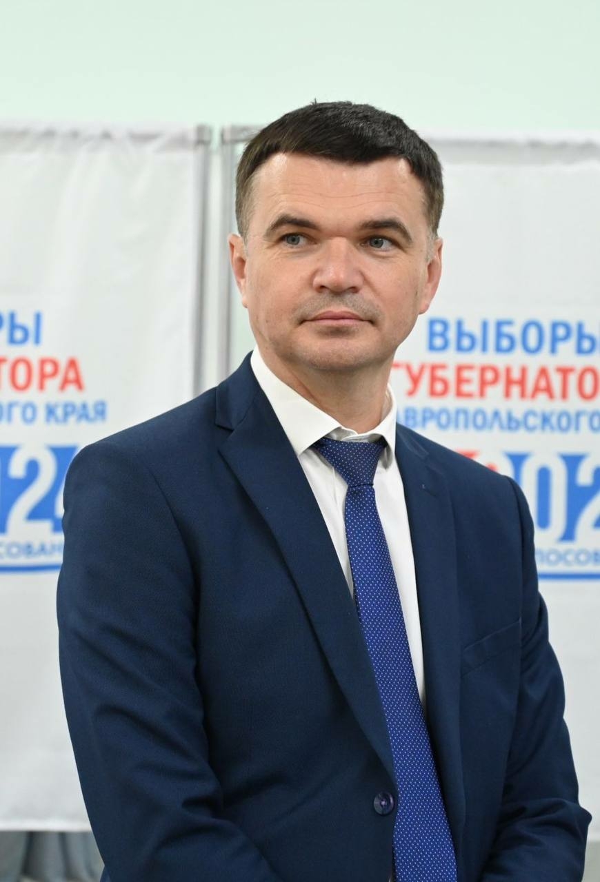 В Ставрополье глава Изобильненского округа Сергей Соболев покидает пост