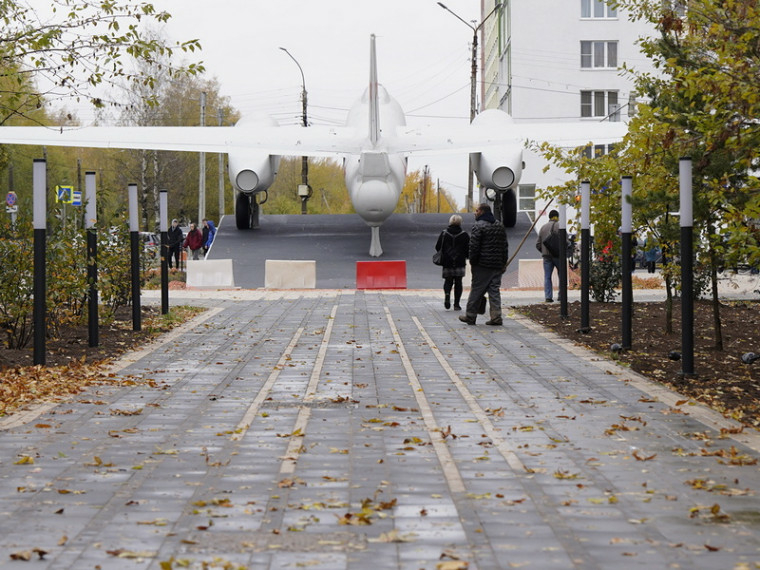 В Вологде завершают благоустройство бульвара по улице Ильюшина