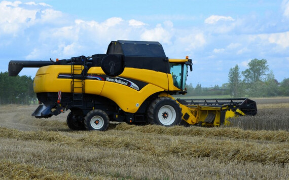 Омские хлеборобы вышли на рекордные показатели уборочной кампании