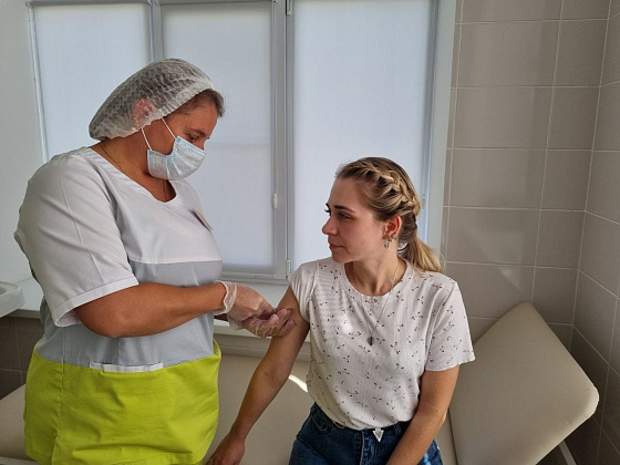 Более 700 тысяч волгоградцев бесплатно привились от гриппа