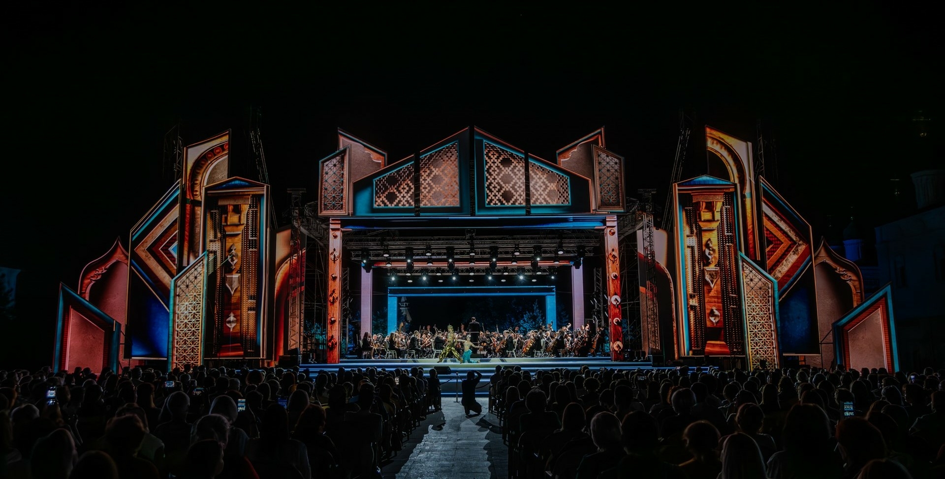 Фестиваль «Каспийские сезоны» вошел в шорт-лист премии «Онегин» 