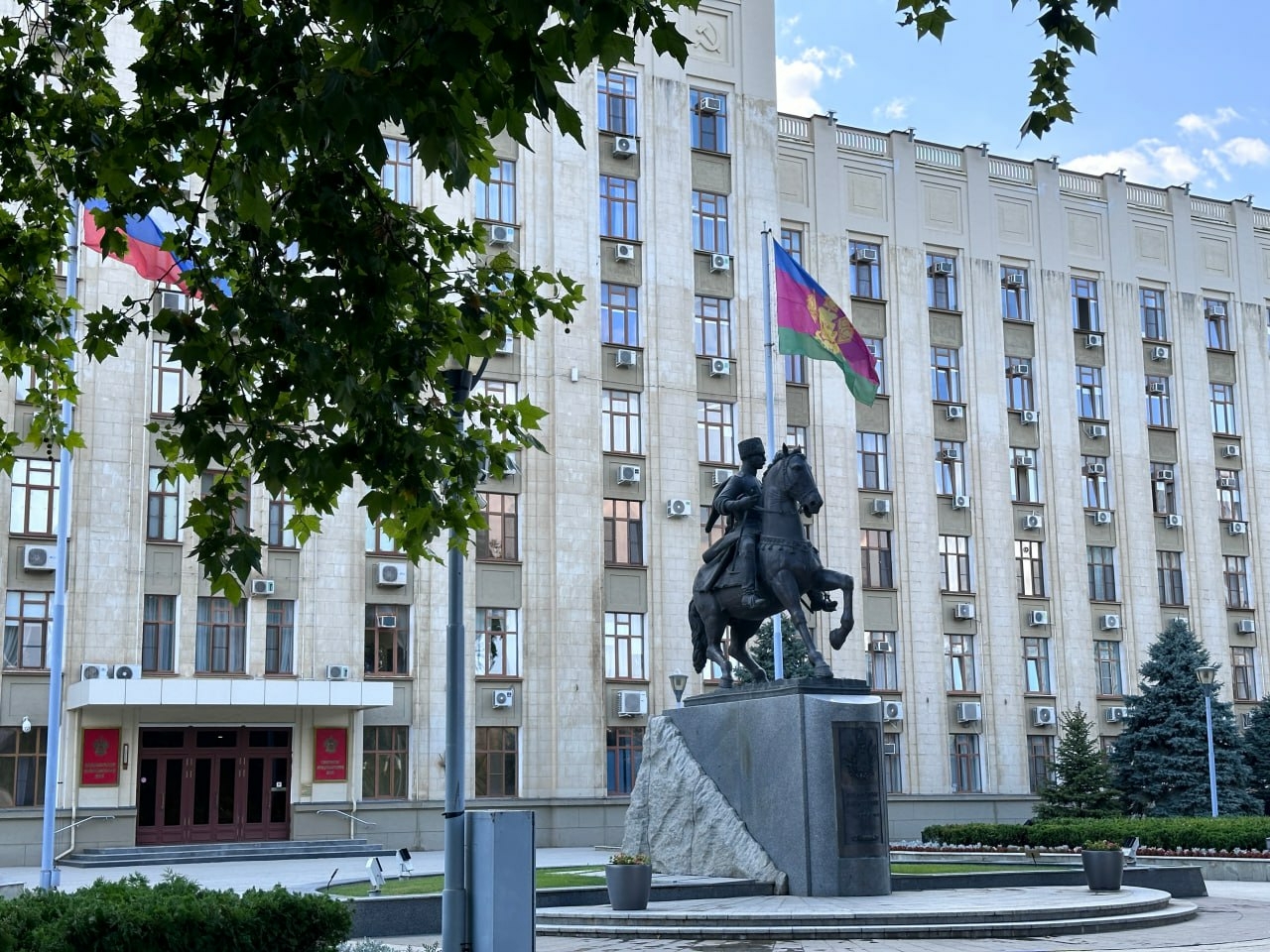 В 2024 году объем кредитования экономики и населения в Краснодарском крае превысил 4 трлн рублей