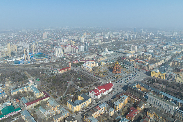 Подъезды в 453 многоэтажках отремонтировали в Волгограде