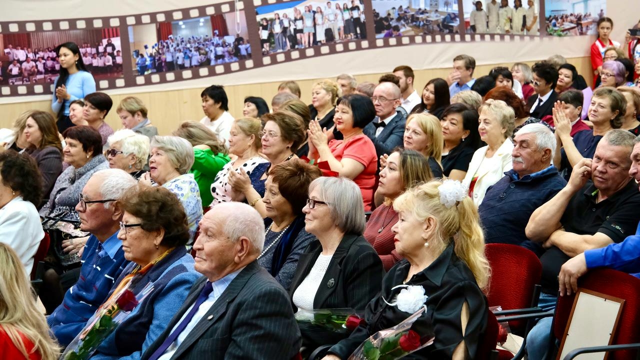 Камызякский сельскохозяйственный колледж отметил столетие 