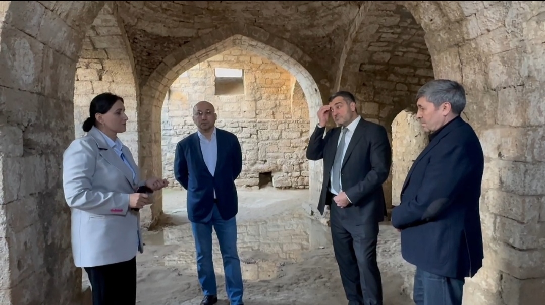 Посол Казахстана Даурен Абаев посетил Дербент