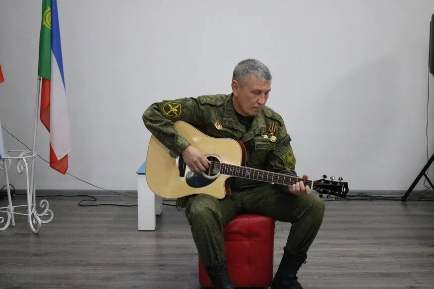 Участников региональных конкурсов наградили в Хакасии