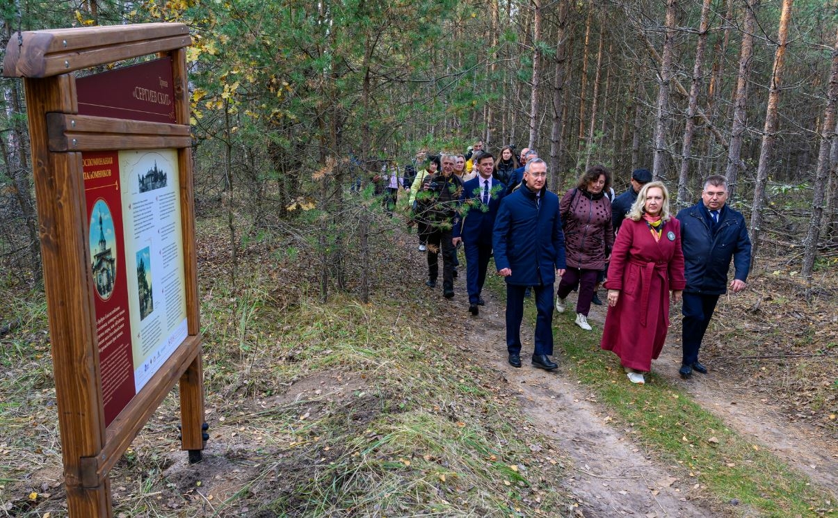 В Калужской области открыли туристическую тропу к музею «Сергиев скит»