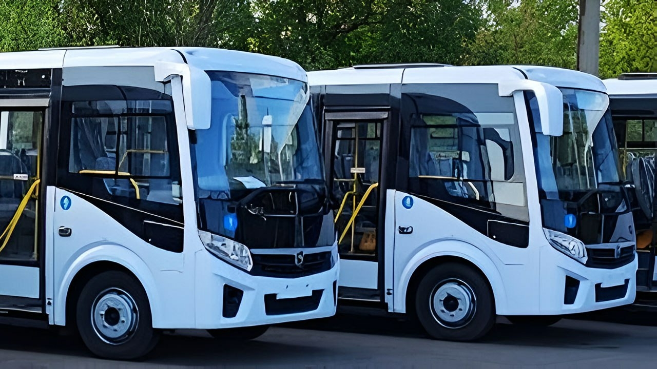 Столица ЛНР получила очередную партию новых автобусов 