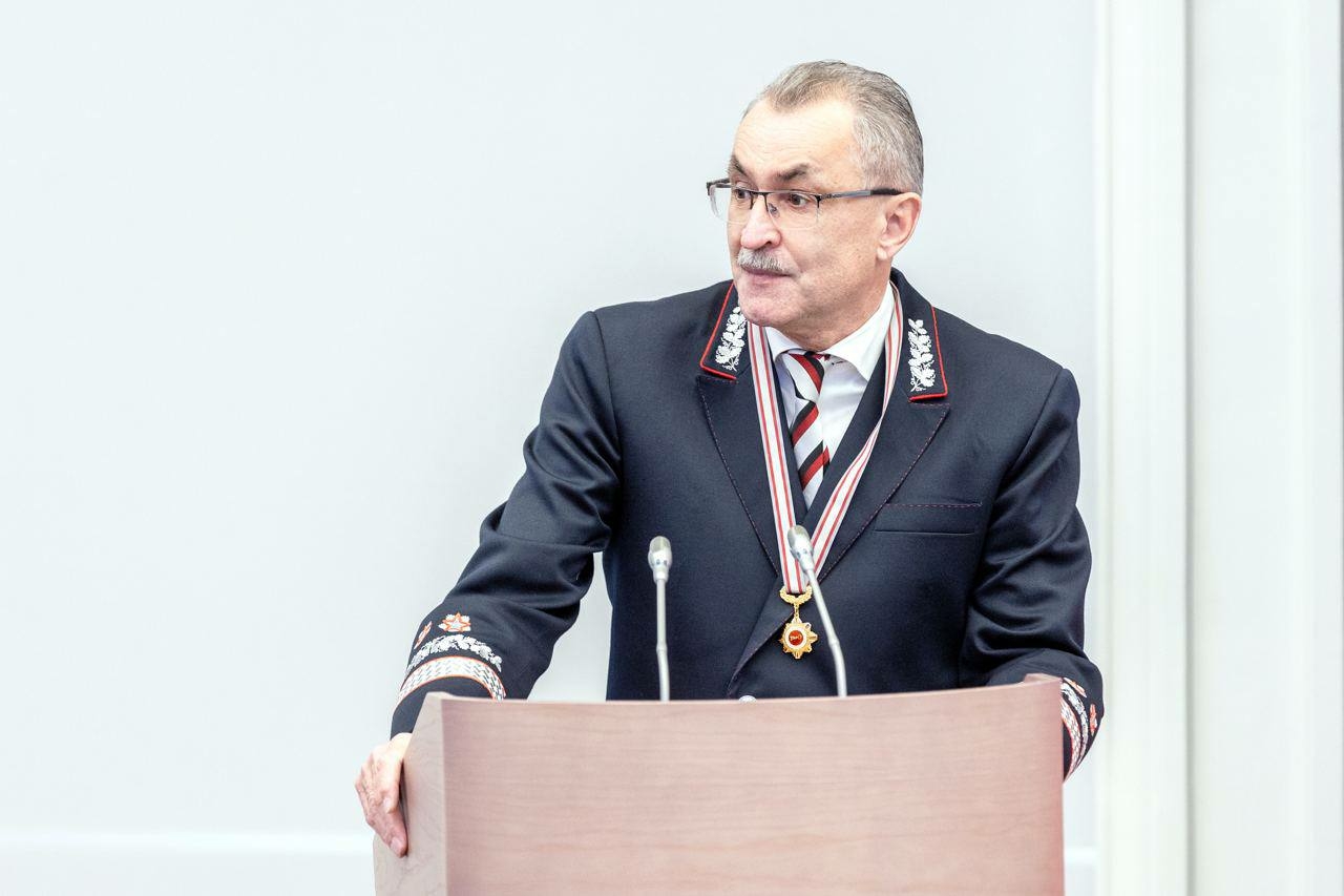 На заслуженный отдых отправился замглавы РЖД Анатолий Храмцов