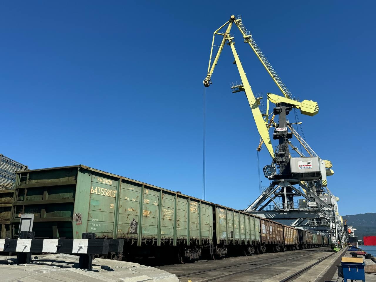 Магаданская область согласовала контракт на строительство морского центра в порту