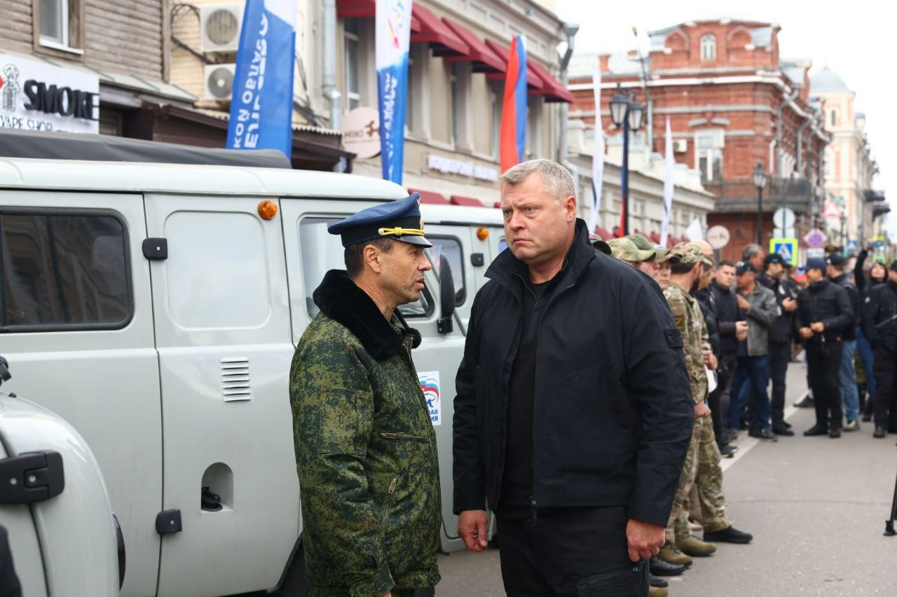 Игорь Бабушкин передал специальный транспорт военнослужащим Астраханской области