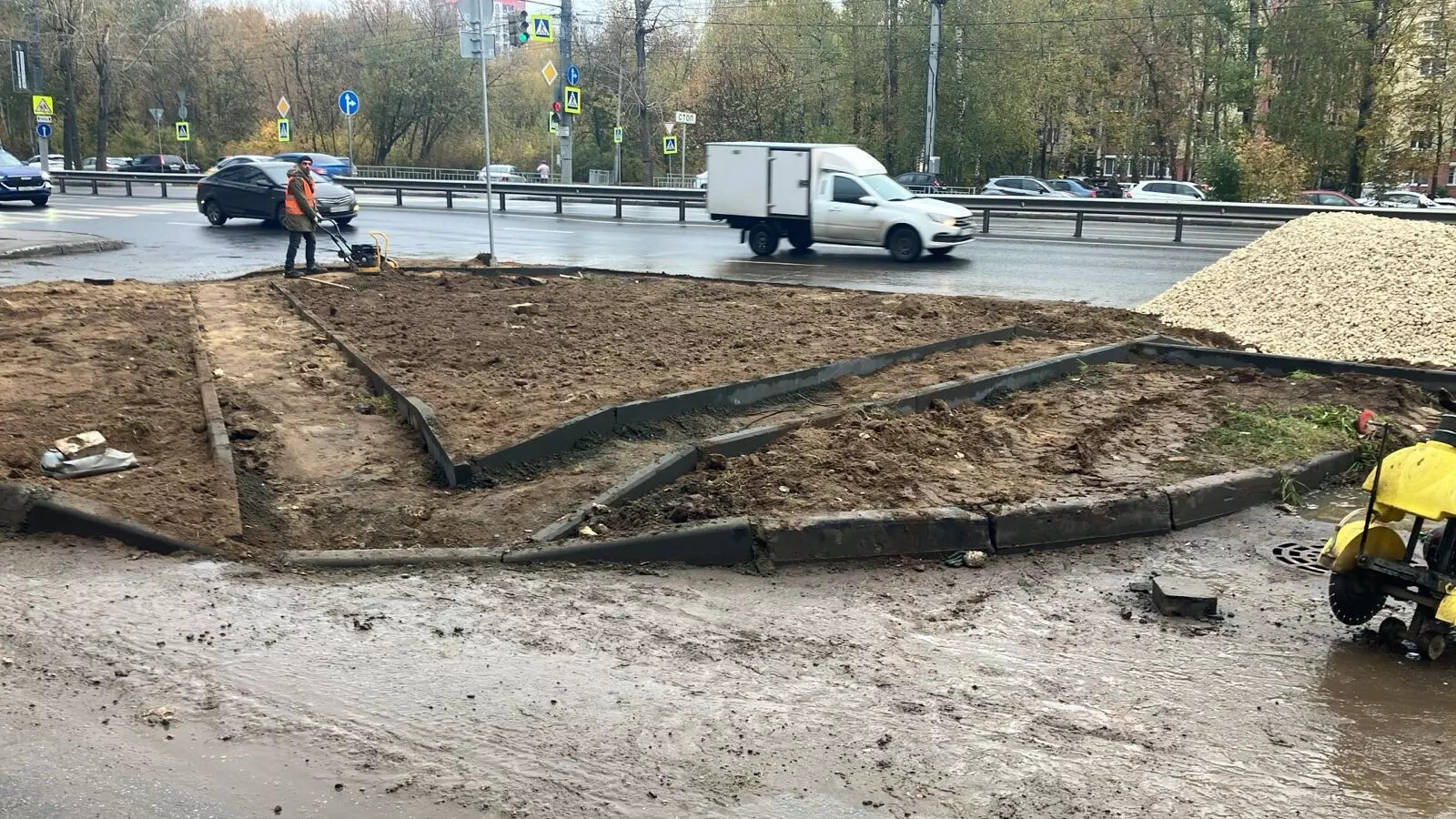 Две новые остановки введут на пересечении улиц Ванеева и Рокоссовского