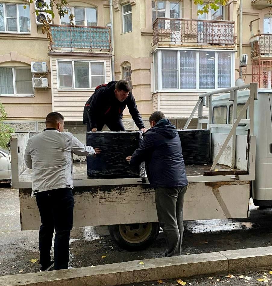 Астраханские предприниматели передали в зону СВО печи и генераторы 