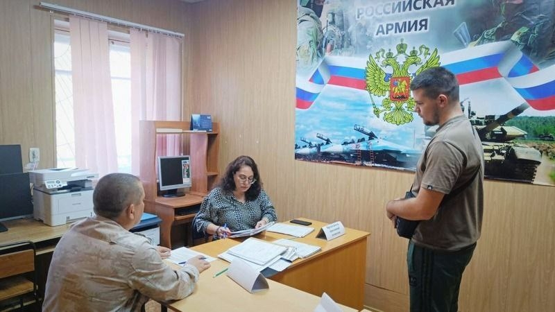 В Икрянинском районе собираются выполнить план по осеннему призыву в полном объеме 