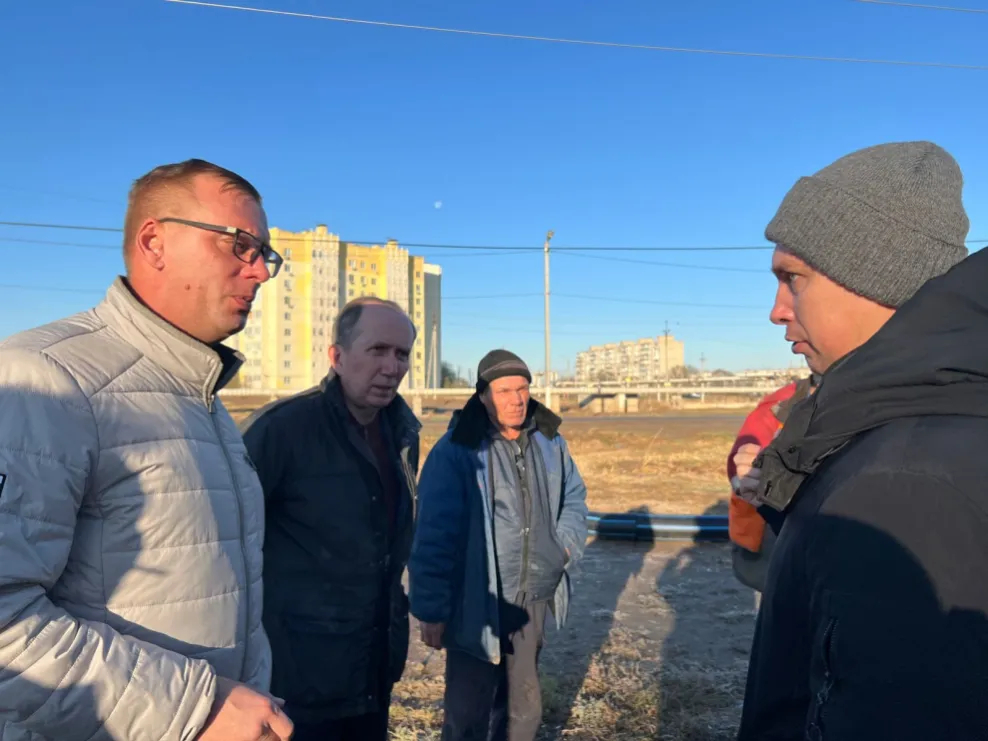 Игорь Седов провел выездное совещание в Военном городке 