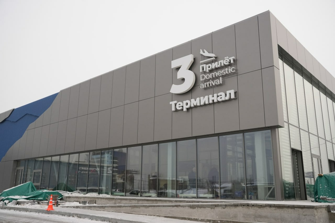 В аэропорту Иркутска построили временный терминал для пассажиров