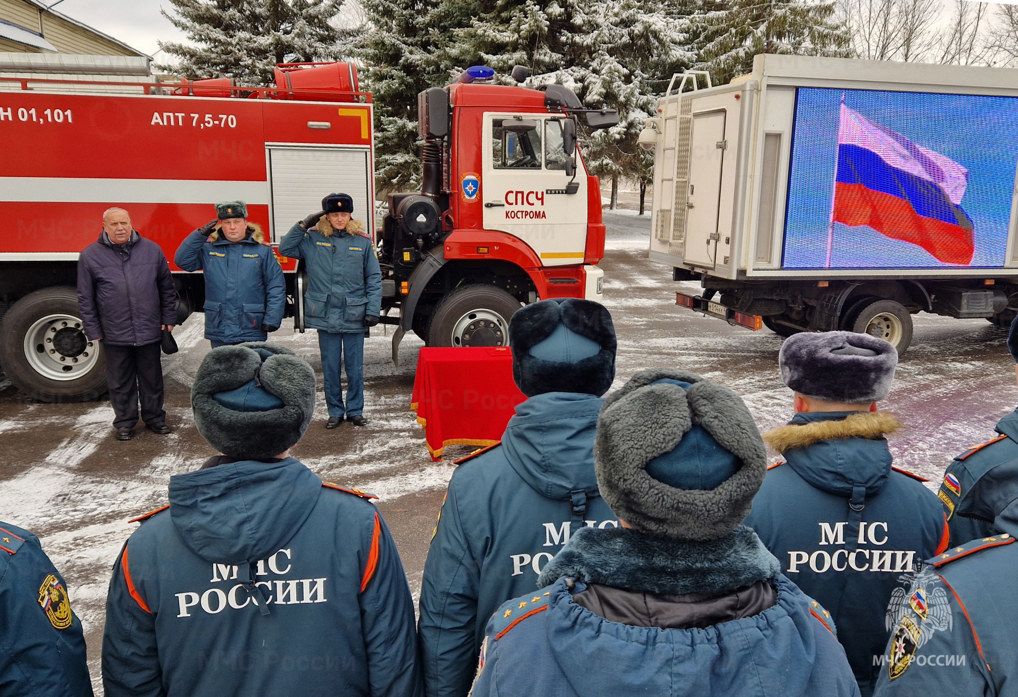 В Костроме пять новобранцев МЧС приступили к дежурству